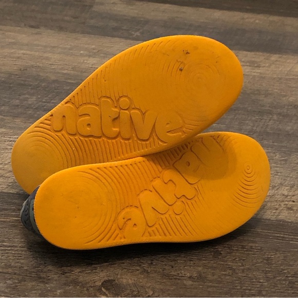 Native Verona Print Junior Slip On Sneaker, Regatta Blue/Begonia - Picture 9 of 9